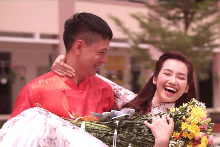 Say long dan my nhan trong phim cua Thuy Tien-Hinh-4